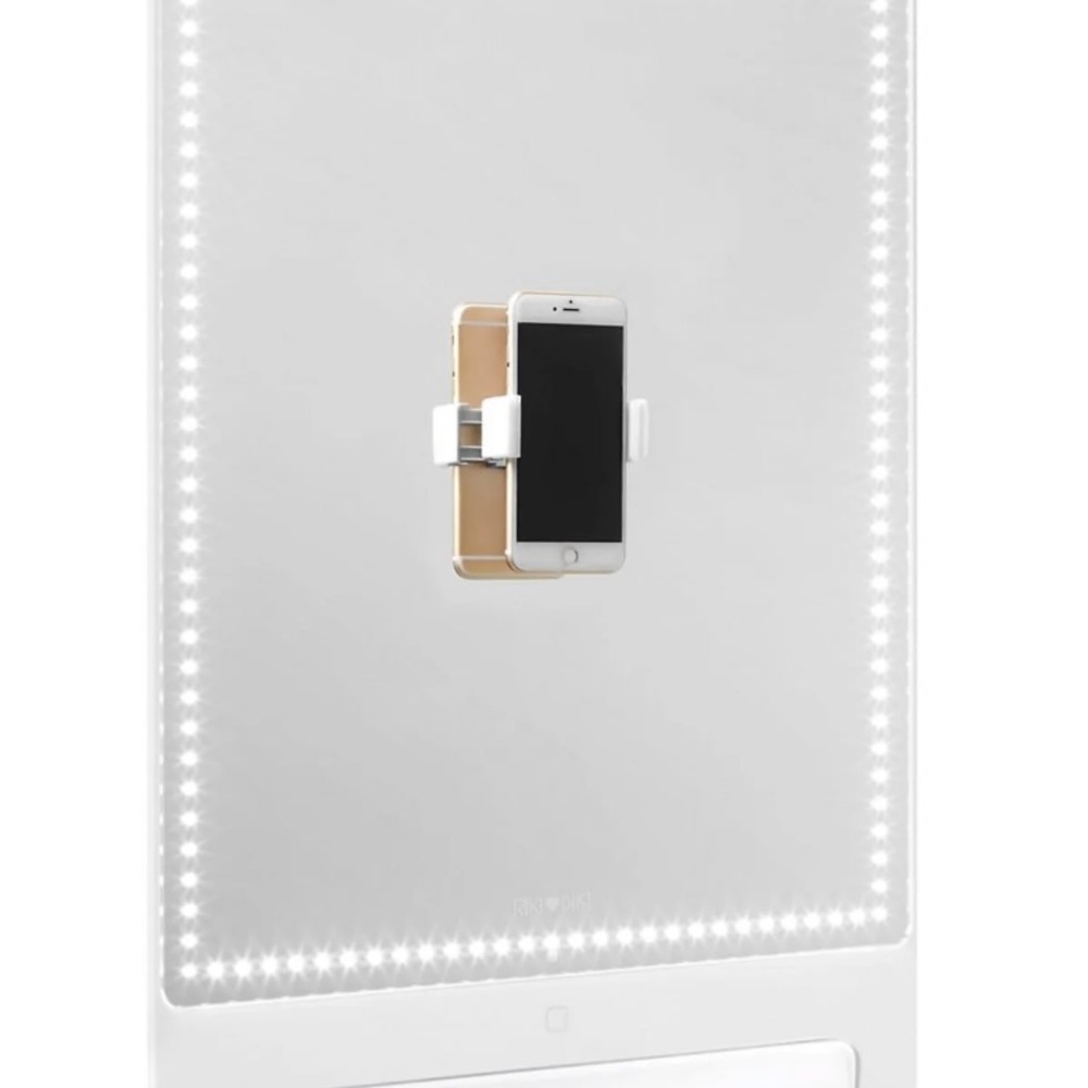 Riki loves riki tall mirror